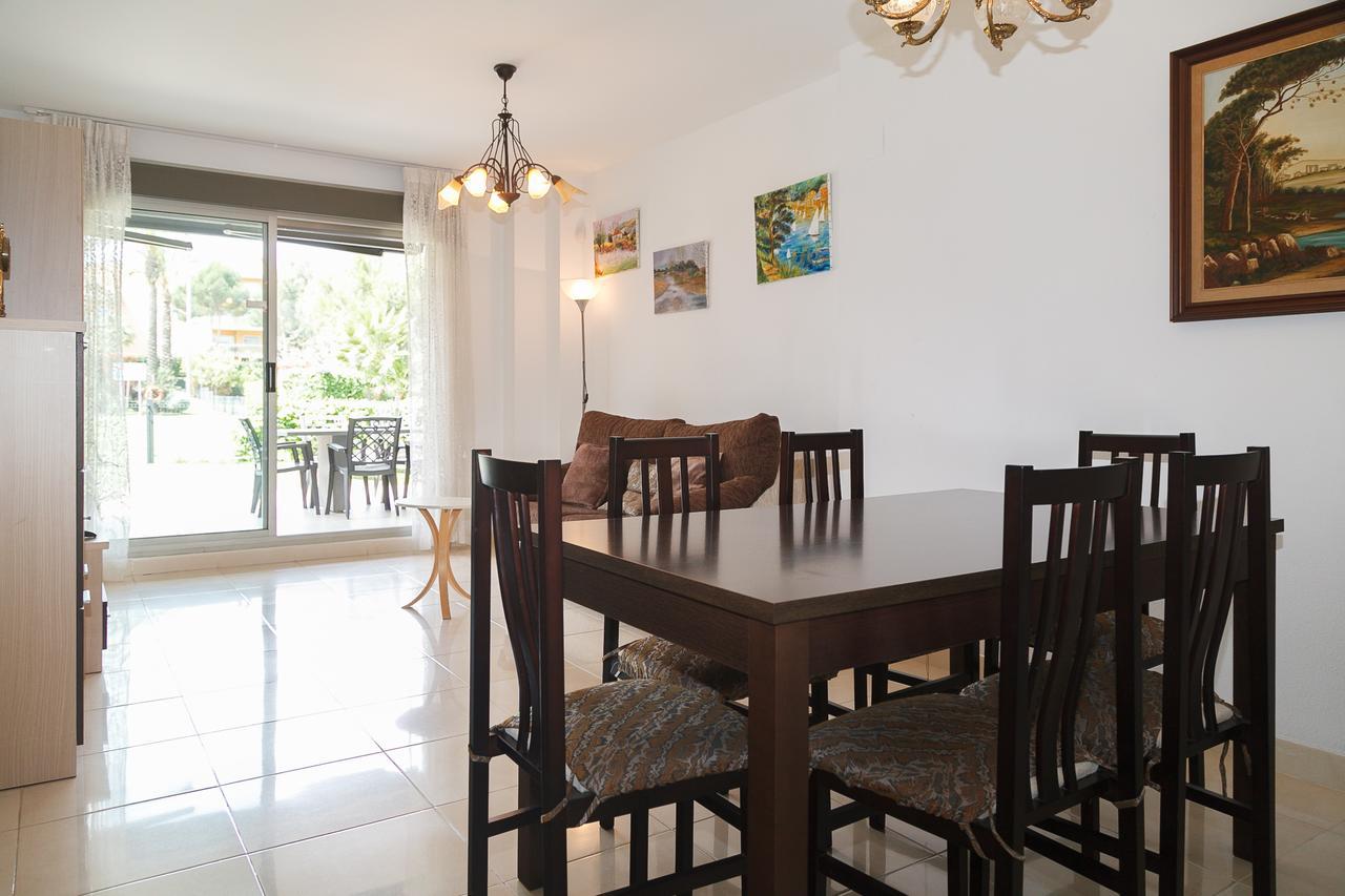 Uhc Salou Villa Family Complex エクステリア 写真
